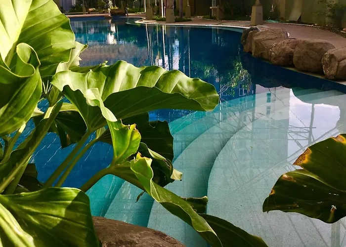 Free Pool Fast Wi-fi Near Bgc, C5 *